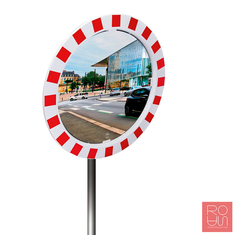 Mirall de tràfic amb marc vermell i blanc